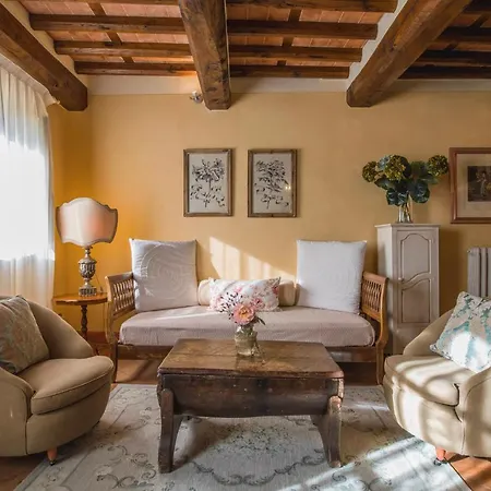 Alloggio per agriturismo Fattoria Sardi Lucca