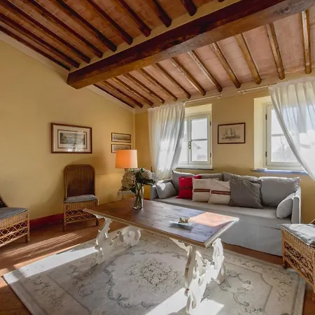 Alloggio per agriturismo Fattoria Sardi Lucca
