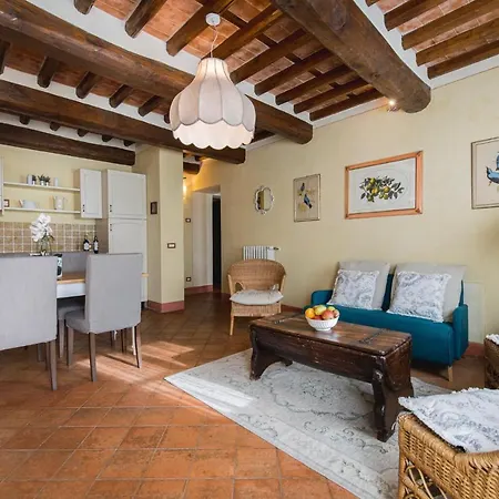 Fattoria Sardi Alloggio per agriturismo *