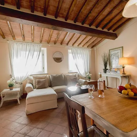 Fattoria Sardi Feriegård *